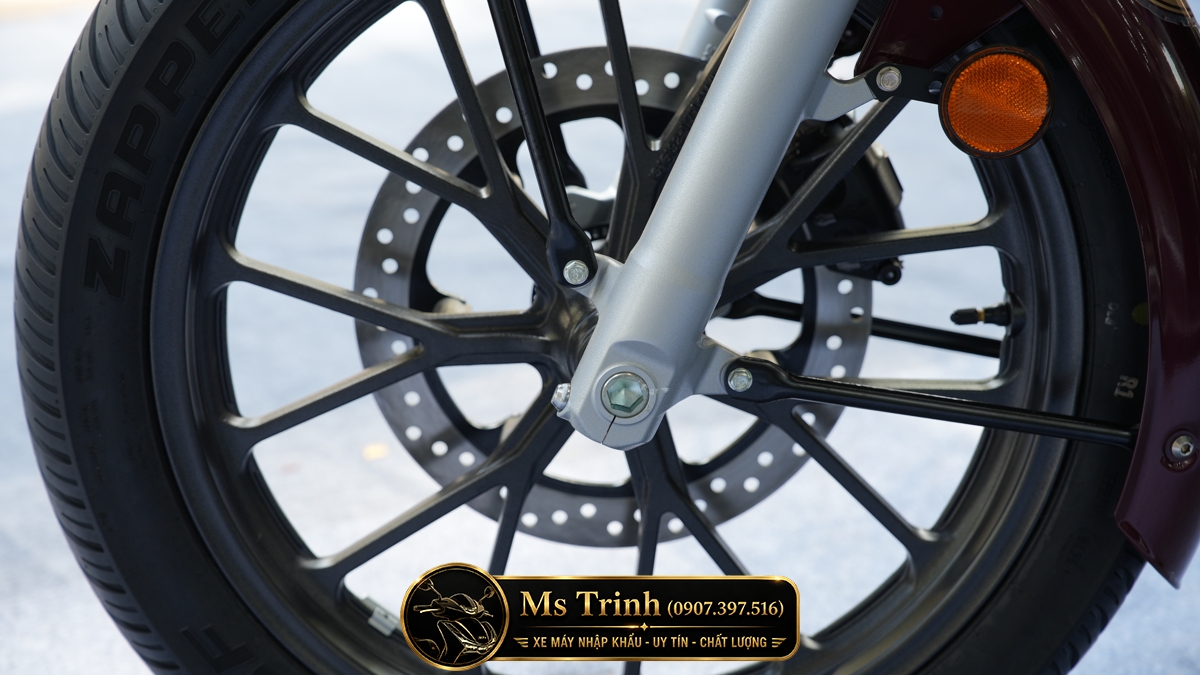 Hình ảnh thực tế Honda CB350C Special Edition và Honda CB350C Pro tại Cubshop