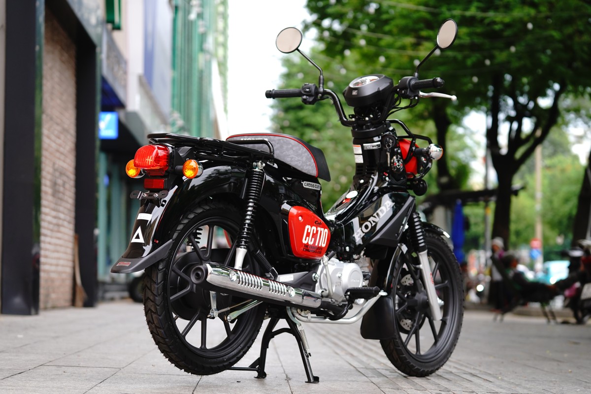 Chi tiết thiết kế Cross Cub 110 Kumamon