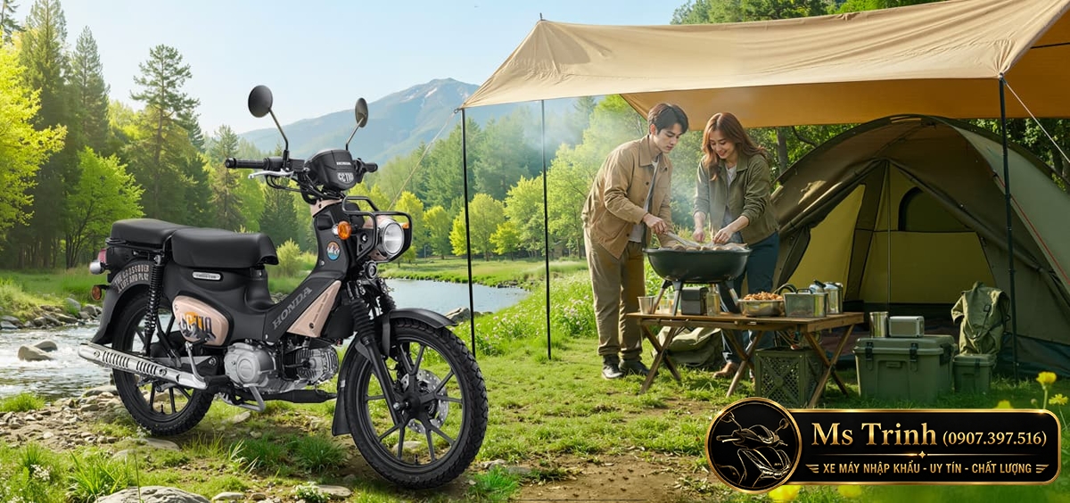 Honda Cross Cub CC110 2026 nổi bật phong cách outdoor bên suối giữa khung cảnh rừng xanh