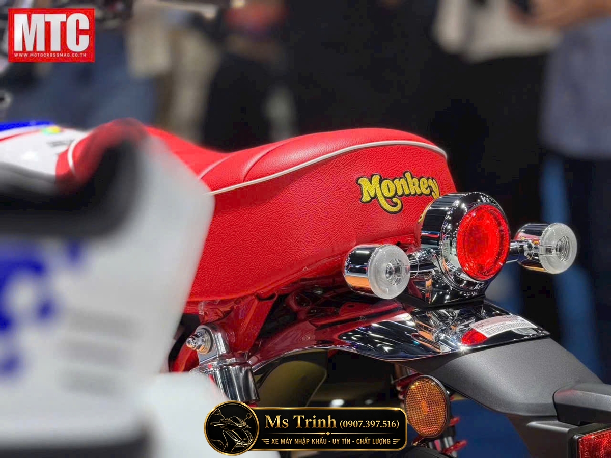Ốp hông Honda Monkey FTR125 Limited Edition mang phong cách mini tracker cổ điển Ốp hông Honda Monkey FTR125 Limited Edition mang phong cách mini tracker cổ điển