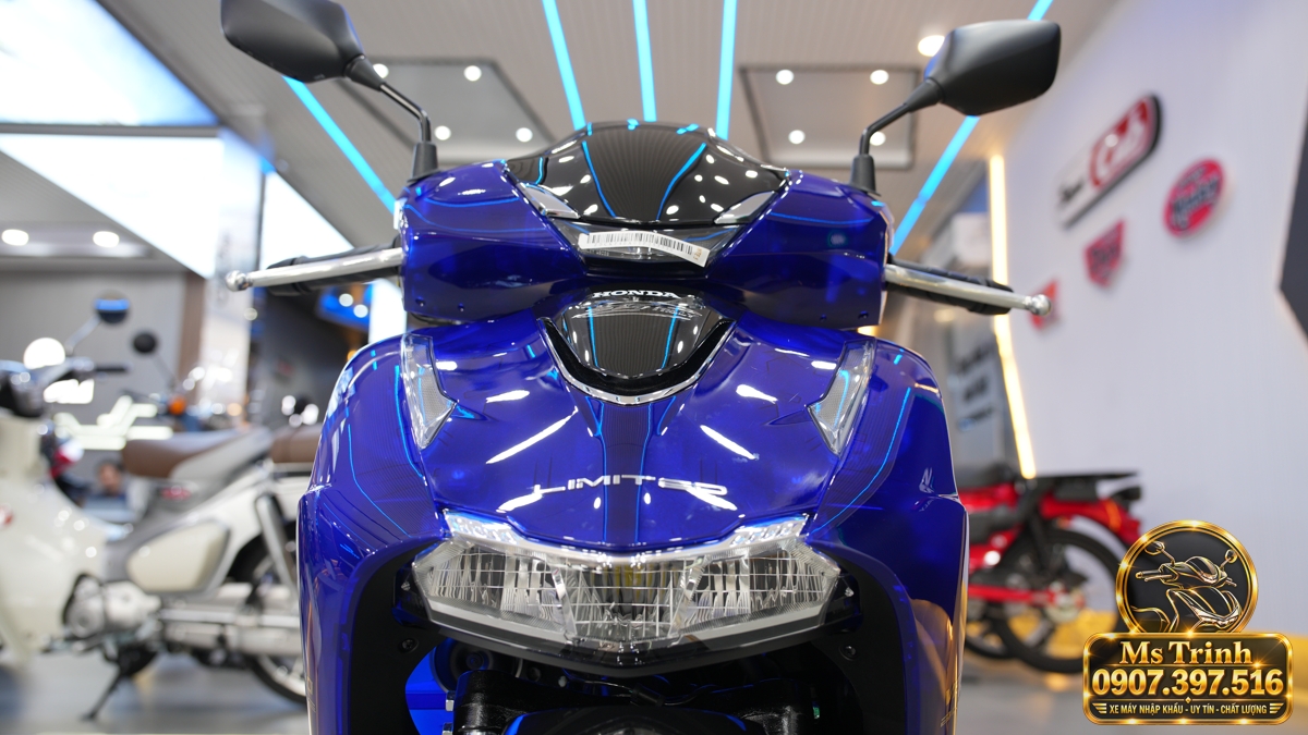 Honda SH150 Vetro Blue Model 2027 Sắc xanh Sapphire trong suốt, chọn khác biệt ngay từ ánh nhìn Honda SH150 Vetro Blue Model 2027 Sắc xanh Sapphire trong suốt, chọn khác biệt ngay từ ánh nhìn
