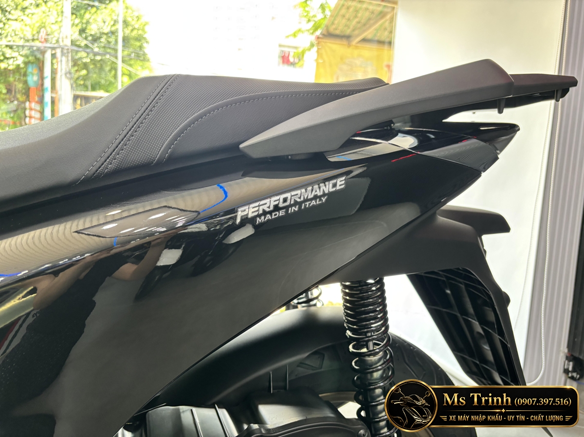 Thiết kế trên sườn xe Performance made in Italy
