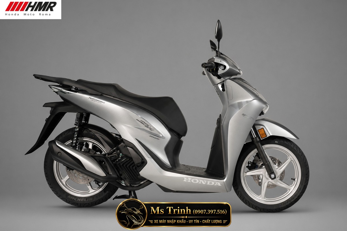 Honda SH150i 2026 màu bạc Special Edition sở hữu ngoại hình đẳng cấp đầy cuốn hút