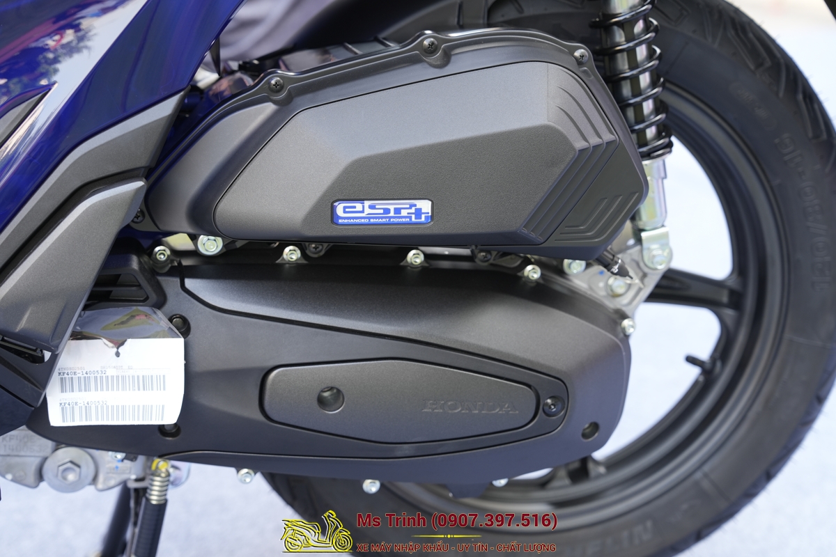 Honda SH150 Vetro Blue 2026 mang lại cảm giác lái đậm chất Sh Ý