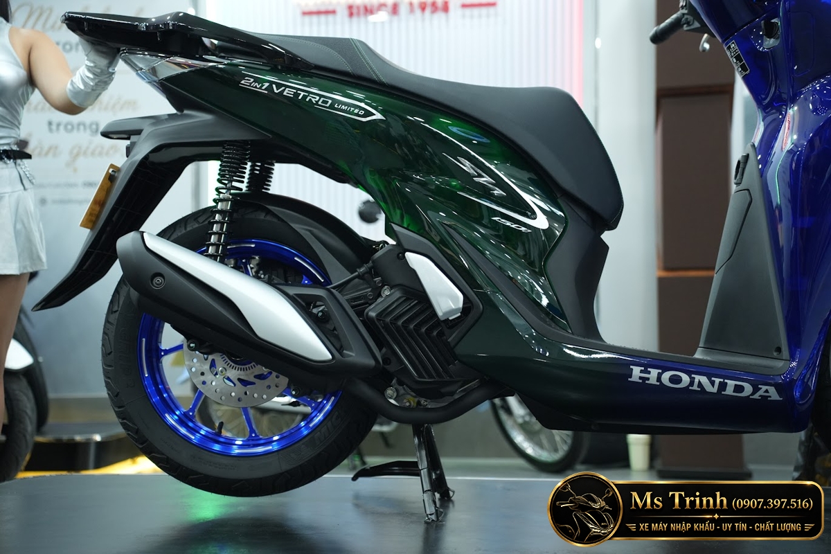 SH150i Vetro Sapphire – Green khác biệt rõ nhất so với một chiếc SH150i Vetro mang đến cảm xúc thị giác