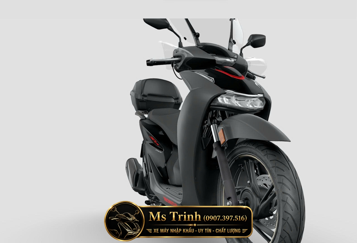 Honda SH150i Ý 2026 Standard góc nghiêng trái khoe thiết kế thân xe thanh lịch Honda SH150i Ý 2026 Standard góc nghiêng trái khoe thiết kế thân xe thanh lịch