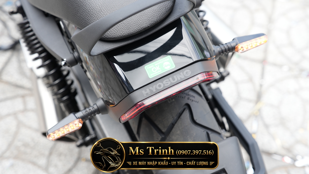 Hyosung GV350X - Cruiser 350cc Phong Cách Mỹ, Đậm Chất Cơ Bắp giá 135 triệu