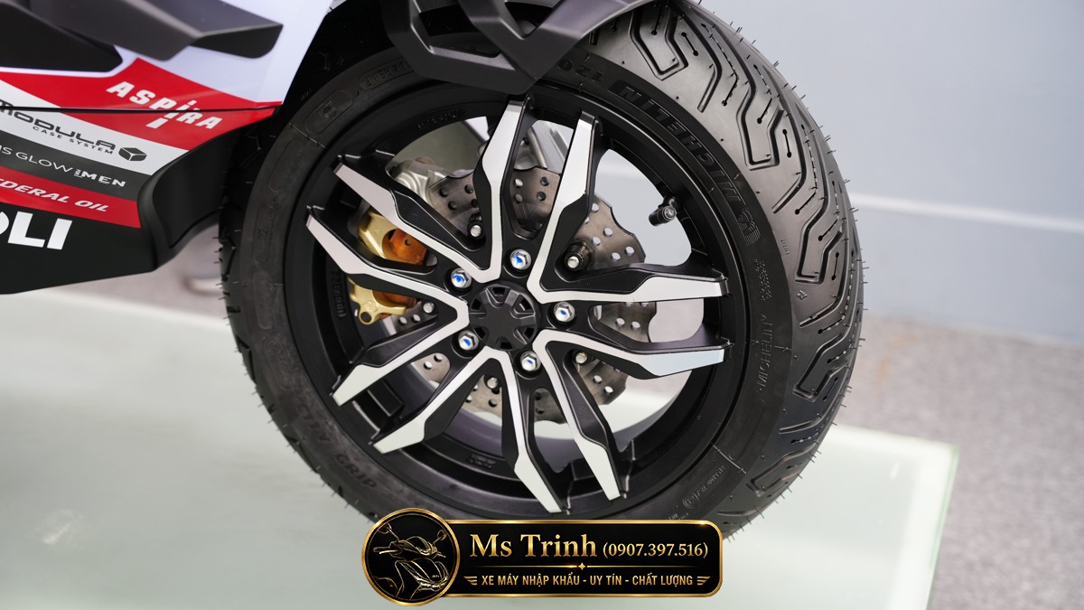 Italjet Dragster 300 Gresini Edition nhập khẩu Italy với số lượng giới hạn tại Việt Nam Italjet Dragster 300 Gresini Edition nhập khẩu Italy với số lượng giới hạn tại Việt Nam