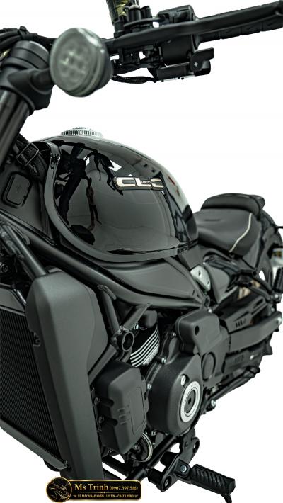 CFMOTO 450CL-C AMT 2026 màu đen Cruiser yên thấp 705mm, hộp số AMT 6 cấp