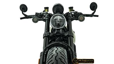 CFMOTO 450CL-C AMT 2026 trắng đỏ: Yên 705 mm, sang số không cần bóp côn trên cruiser 449cc