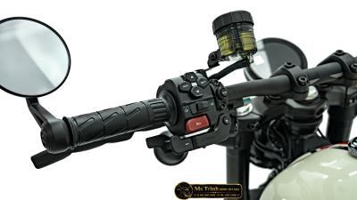 CFMOTO 450CL-C AMT 2026 trắng đỏ: Yên 705 mm, sang số không cần bóp côn trên cruiser 449cc