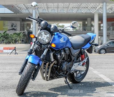 CHI TIẾT “HUYỀN THOẠI” HONDA CB400SF PHIÊN BẢN KỶ NIỆM 25 NĂM TẠI SÀI GÒN