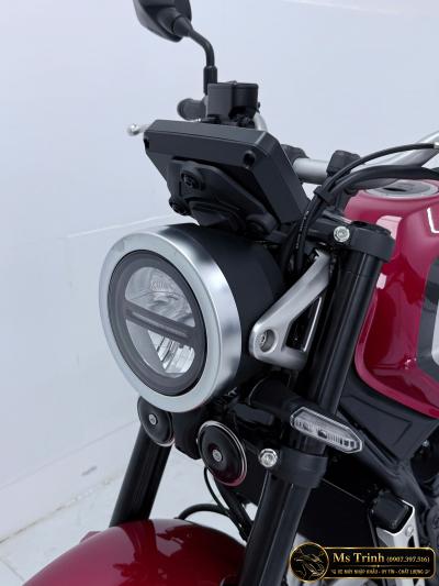 Honda CB500SF Màu Đỏ Naked Bike 4 Xi-Lanh Thế Hệ Mới, Mạnh Mẽ Và Nổi Bật
