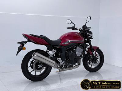 Honda CB500SF Màu Đỏ Naked Bike 4 Xi-Lanh Thế Hệ Mới, Mạnh Mẽ Và Nổi Bật