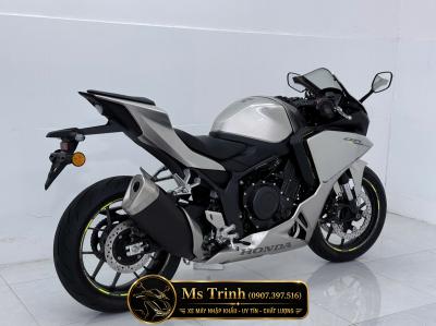 Honda CBR500R Four 2026 màu đỏ Chất thể thao bùng nổ đầy khác biệt