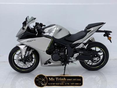 Honda CBR500R Four 2026 màu đỏ Chất thể thao bùng nổ đầy khác biệt