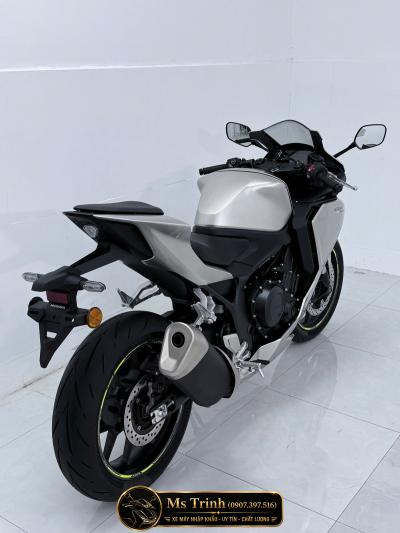 Honda CBR500R Four 2026 màu đỏ Chất thể thao bùng nổ đầy khác biệt