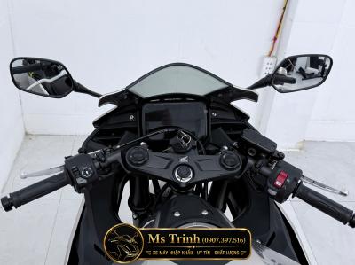 Honda CBR500R Four 2026 màu đỏ Chất thể thao bùng nổ đầy khác biệt