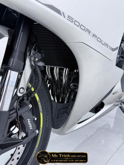 Honda CBR500R Four 2026 màu đỏ Chất thể thao bùng nổ đầy khác biệt