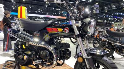 Honda Dax 1978 - Dax 125 ABS màu đen 2024: Huyền thoại tái sinh