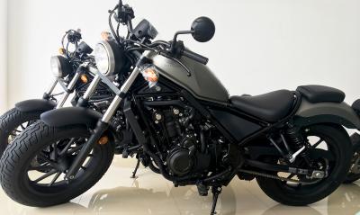 Honda rebel 500 màu xám 310 triệu đồng