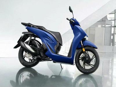 Honda SH Ý 150i Matt Pearl Pacific Blue màu xanh dương nhám nhập Ý
