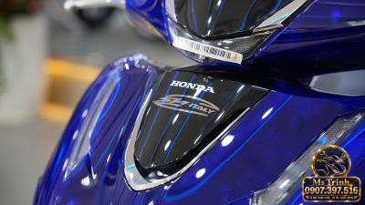 Honda SH150 Vetro Blue Model 2027 Sắc xanh Sapphire trong suốt, chọn khác biệt ngay từ ánh nhìn
