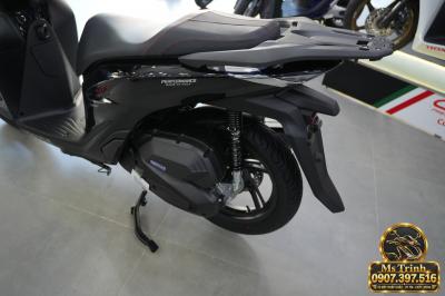 Honda SH150 Ý đen nhám model 2027 giá tốt Màu xe cuốn hút, trang bị đáng chọn