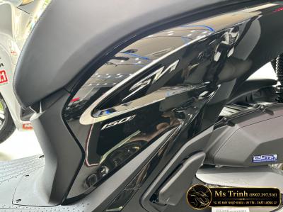 Honda SH150 Ý màu đen bóng New Concept 2026 giá tốt sắc đen đẹp từng chi tiết