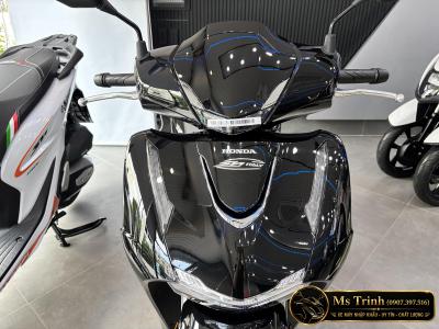 Honda SH150 Ý màu đen bóng New Concept 2026 giá tốt sắc đen đẹp từng chi tiết