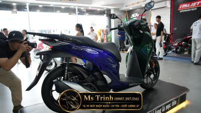 Honda SH150i Italy Super Vetro 2 In 1Phiên Bản Custom Hai Sắc Xanh Giới Hạn 200 xe Tại Việt Nam