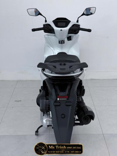 Honda SH150i Special Edition Standard Ý màu trắng nhập chính ngạch Honda Moto Roma HMR