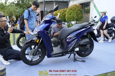 Honda SH150i Vetro Blue 2026 nhập Italia - Dàn áo trong suốt cực hiếm, chuẩn Sh Ý 2026 đẳng cấp