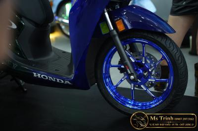 Honda SH150i Vetro Super 2 in 1 Sapphire – Green: Sắc xanh Sapphire cuốn hút, phiên bản giới hạn đáng sở hữu
