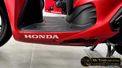 Honda SH350i Sporty Màu Đỏ Nhám 2026 Nhập Ý – Chất Ý Được Thể Hiện Qua Từng Chi Tiết