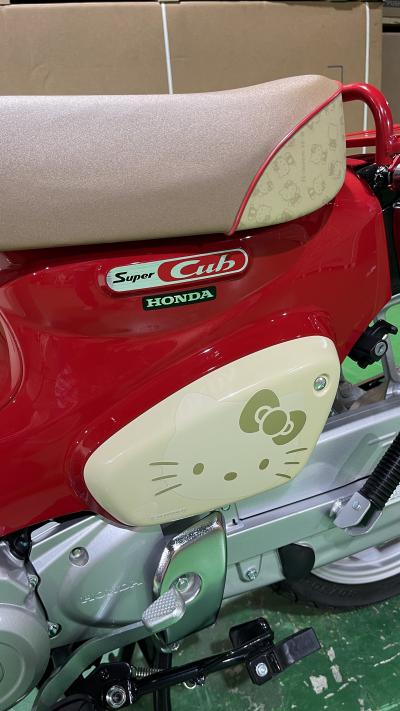 Honda Super Cub 110 ABS Hello Kitty Nhật Bản bản giới hạn SIÊU đặc biệt