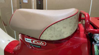 Honda Super Cub 110 ABS Hello Kitty Nhật Bản bản giới hạn SIÊU đặc biệt