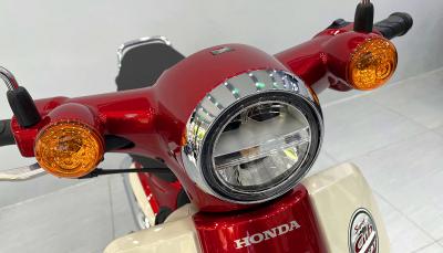 Honda Super Cub 110 màu đỏ nhập khẩu Thái Lan