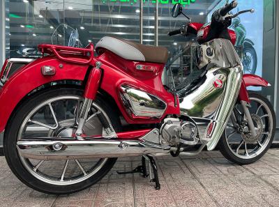 Honda Super Cub 125 Final Edition 2024 màu đỏ giới hạn 100 xe