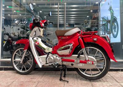 Honda Super Cub 125 Final Edition 2024 màu đỏ giới hạn 100 xe