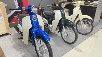 Super Cub 50 học sinh: Chất lượng Nhật Bản, Giá Việt Nam