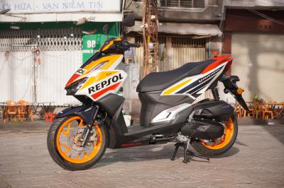 Honda Vario 160 Repsol Edition sản xuất Malysia, giới hạn 2000 xe toàn cầu