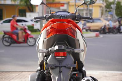Honda Vario 160 Repsol Edition sản xuất Malysia, giới hạn 2000 xe toàn cầu