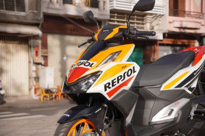 Honda Vario 160 Repsol Edition sản xuất Malysia, giới hạn 2000 xe toàn cầu