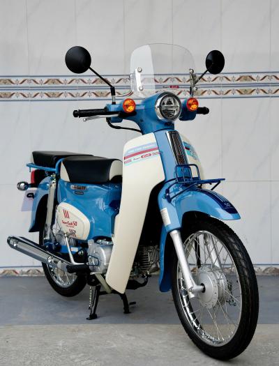 HOT! Lì Xì 2 Triệu & Tặng 12 Phụ Kiện Độc Quyền Khi Mua Honda Super Cub 50 Final Edition (Made in Japan) Mừng Noel & Tết 2025