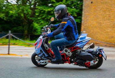 Italjet Dragster 300 Gresini Racing - Hyper Scooter Giới Hạn Mang ADN MotoGP Đầy Nổi Loạn
