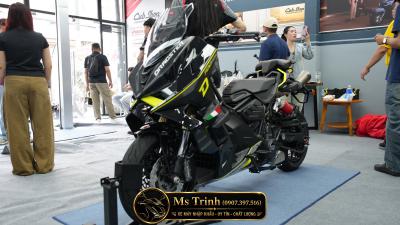 Italjet Dragster 700 Twin Premium Edition 2026 Quái Thú Tàng Hình Mang Trái Tim Mô Tô 700cc Trong Thân Xác Xe Tay Ga