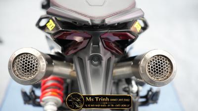Italjet Dragster 700 Twin Premium Edition 2026 Quái Thú Tàng Hình Mang Trái Tim Mô Tô 700cc Trong Thân Xác Xe Tay Ga