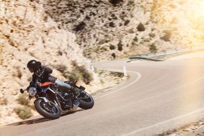 Z900RS