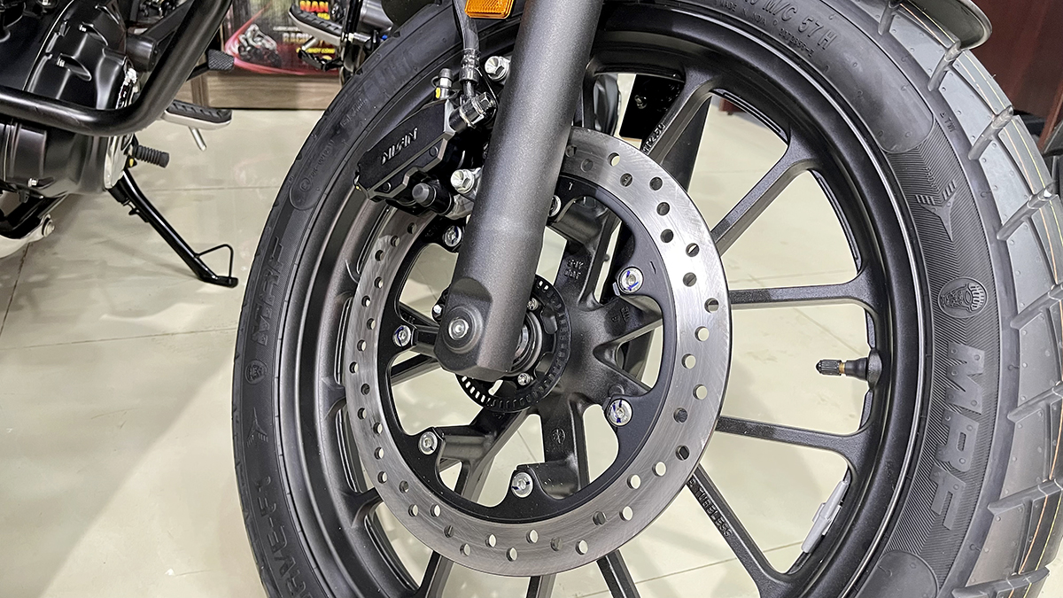 bánh Honda CB350RS 2022